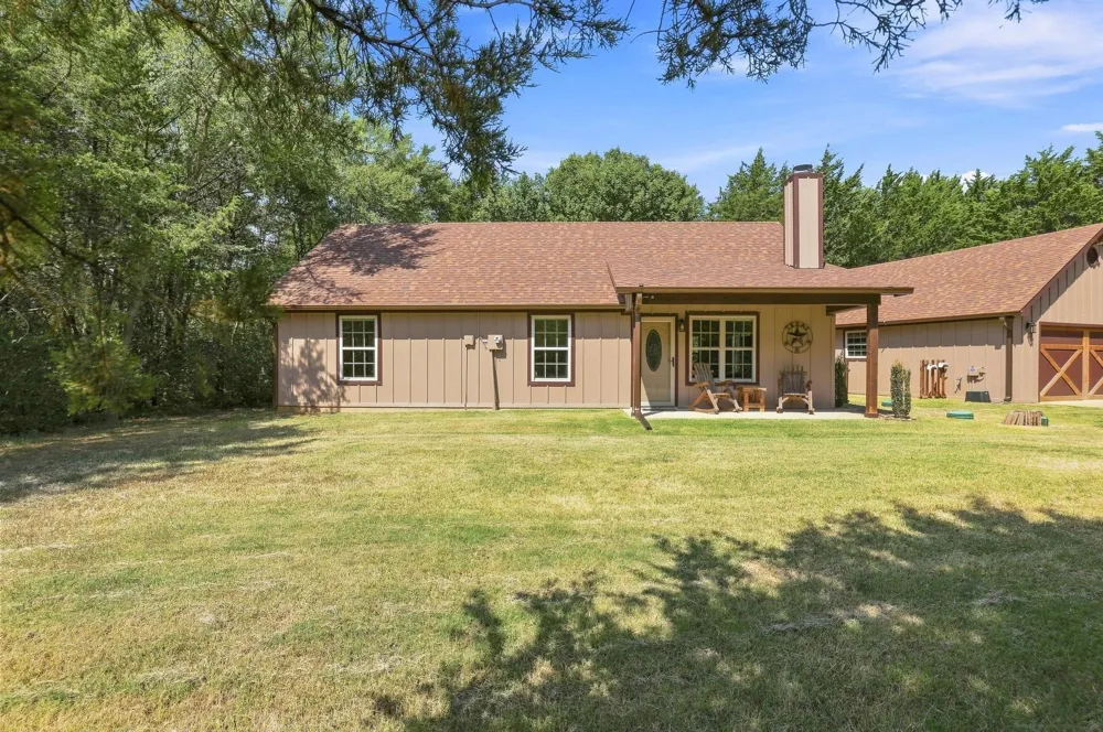 85 County Road Gordonville, TX 76245