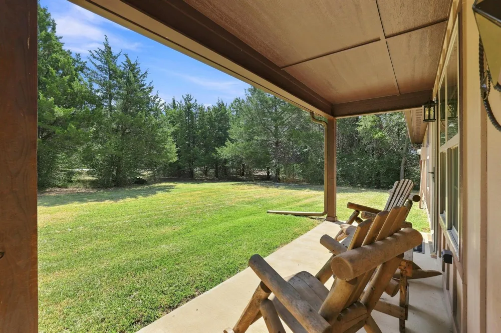 85 County Road Gordonville, TX 76245