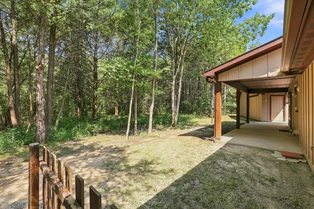 85 County Road Gordonville, TX 76245