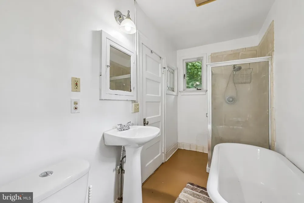 2616 TALBOT ROAD Baltimore, MD 21216