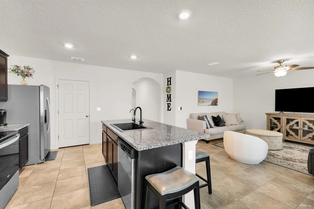6379 NW NORTHWOOD LOOP Port St. Lucie, FL 34983