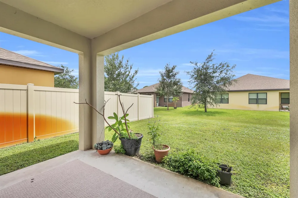 6379 NW NORTHWOOD LOOP Port St. Lucie, FL 34983