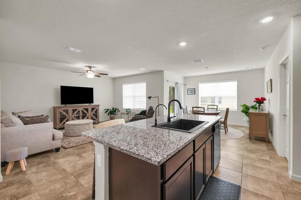 6379 NW NORTHWOOD LOOP Port St. Lucie, FL 34983