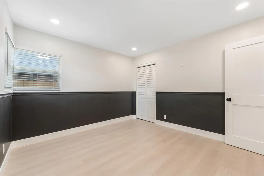 5296 NE 2nd Terrace Oakland Park, FL 33334