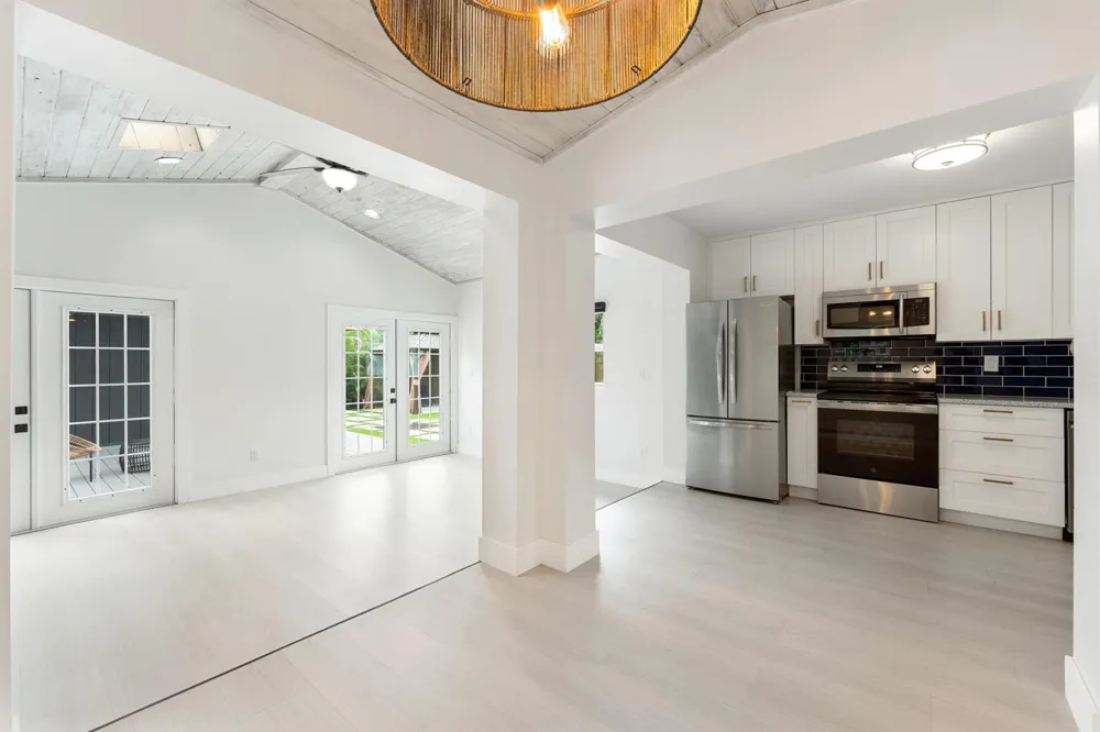 5296 NE 2nd Terrace Oakland Park, FL 33334