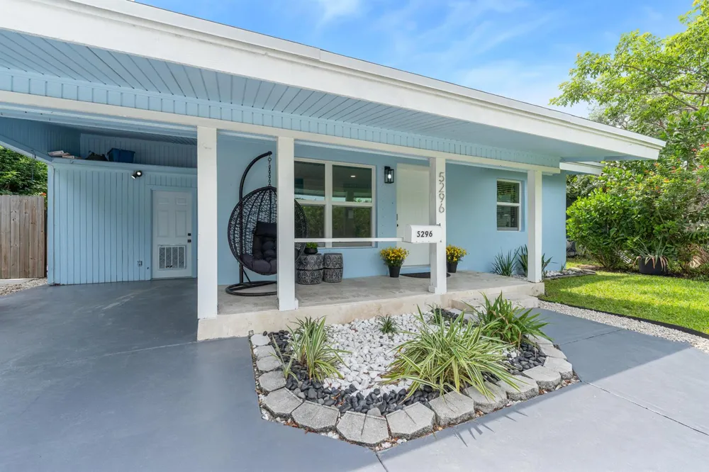 5296 NE 2nd Terrace Oakland Park, FL 33334