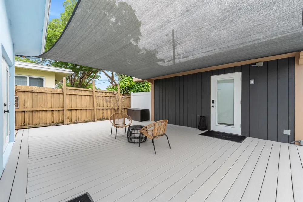 5296 NE 2nd Terrace Oakland Park, FL 33334