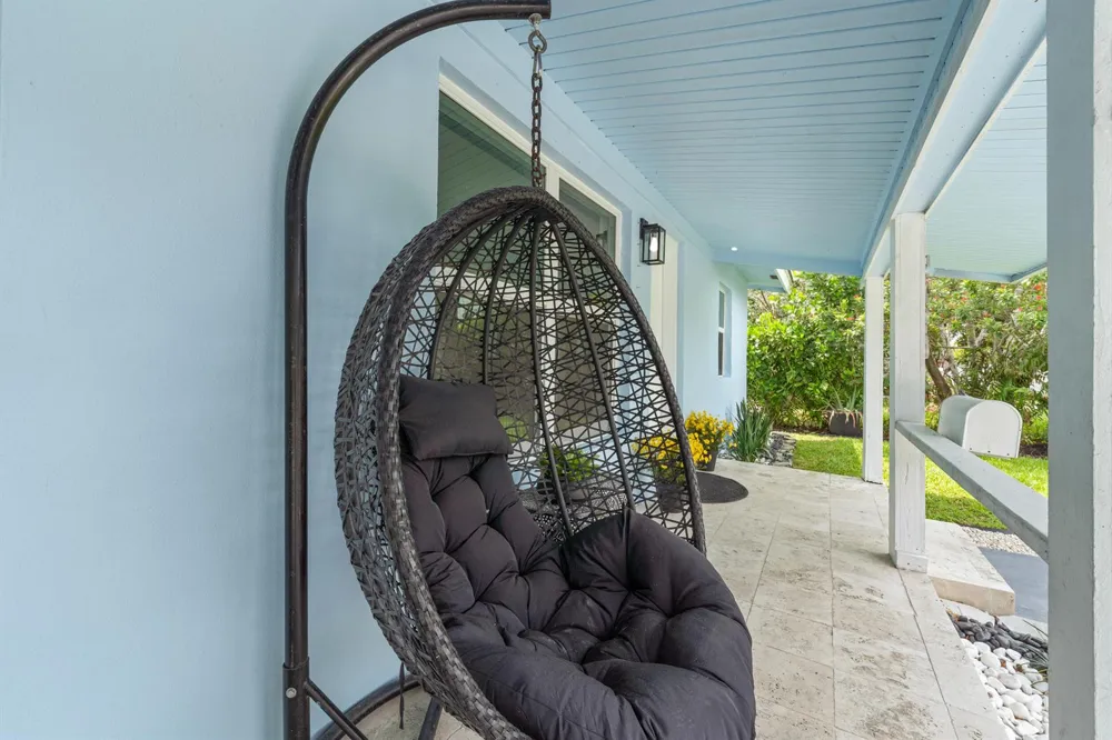 5296 NE 2nd Terrace Oakland Park, FL 33334