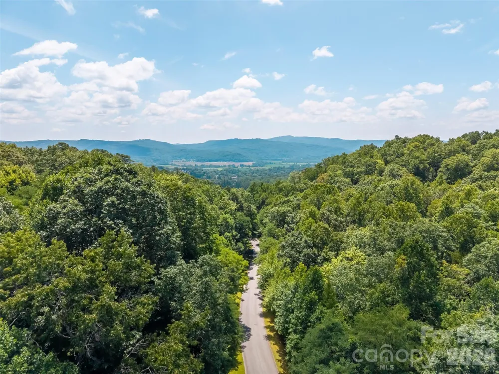 M11 Pine Mountain Trail Brevard, NC 28712