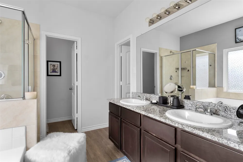 2057 Buttonwood Street Lancaster, TX 75146