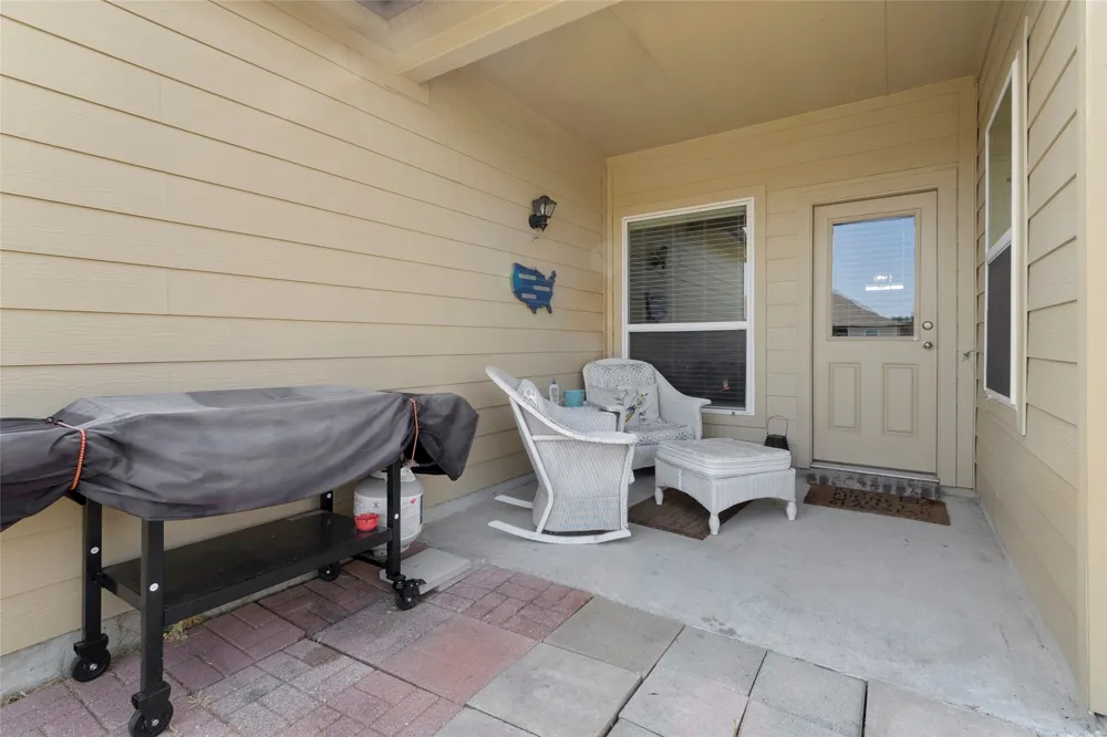 2057 Buttonwood Street Lancaster, TX 75146