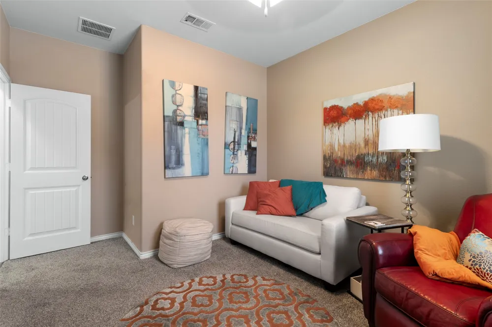 2057 Buttonwood Street Lancaster, TX 75146