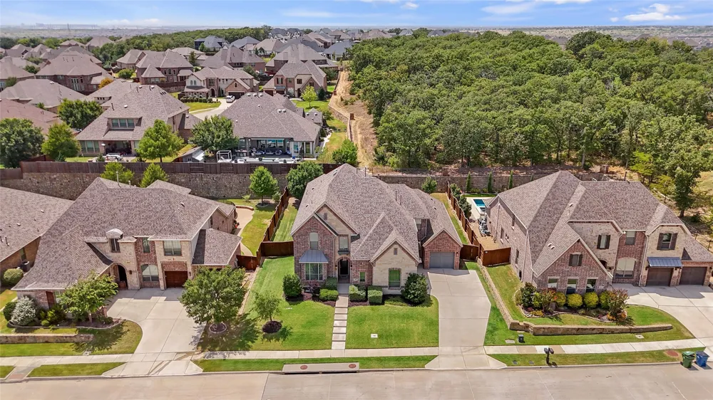 10846 Smoky Oak Trail Argyle, TX 76226