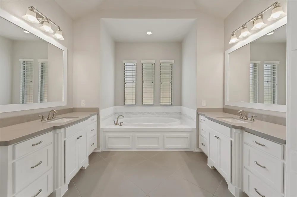10846 Smoky Oak Trail Argyle, TX 76226