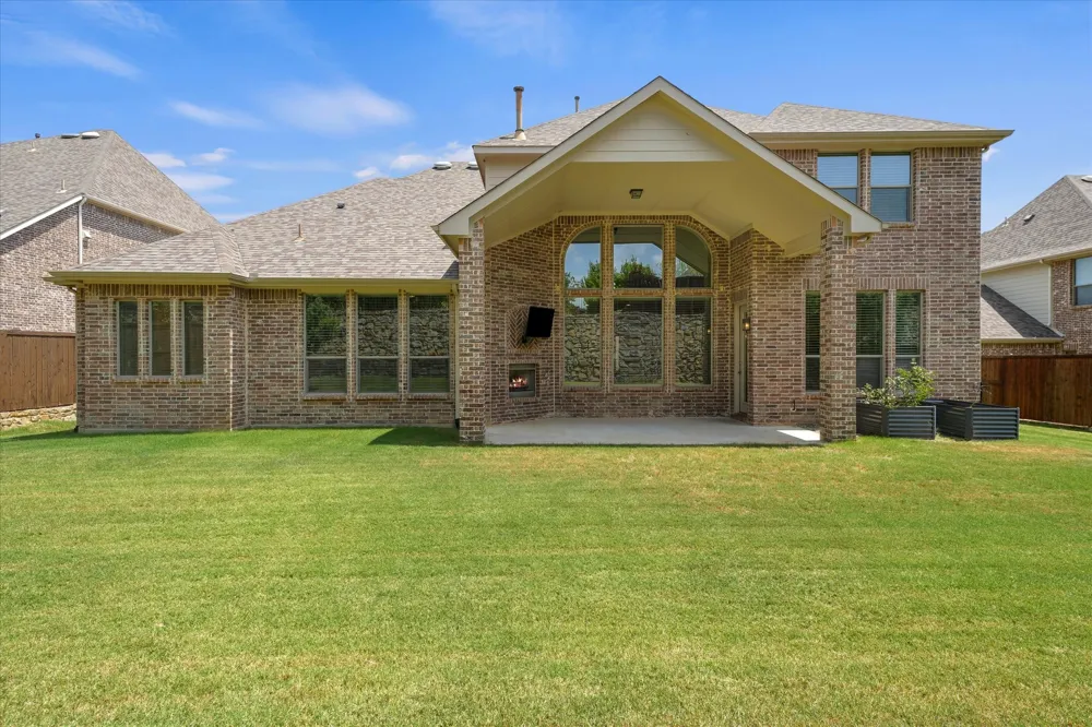 10846 Smoky Oak Trail Argyle, TX 76226