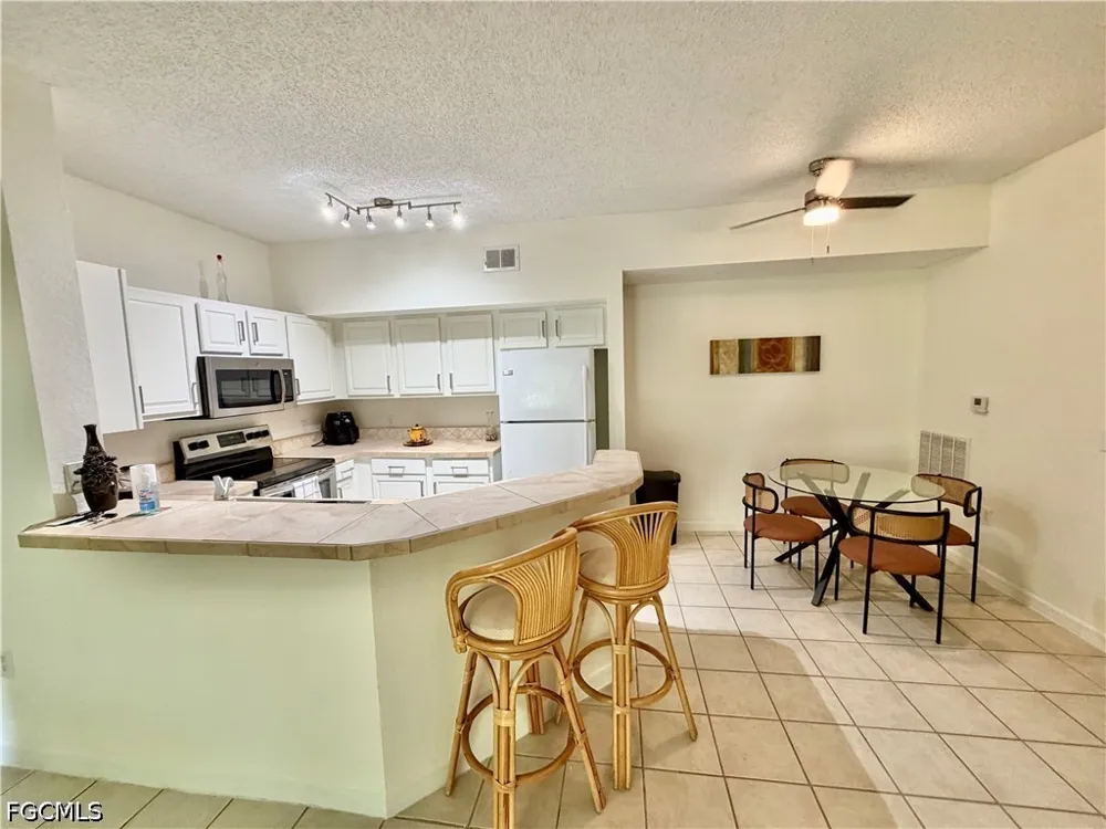 Ocean Walk Circle #309 Fort Myers, FL 33908