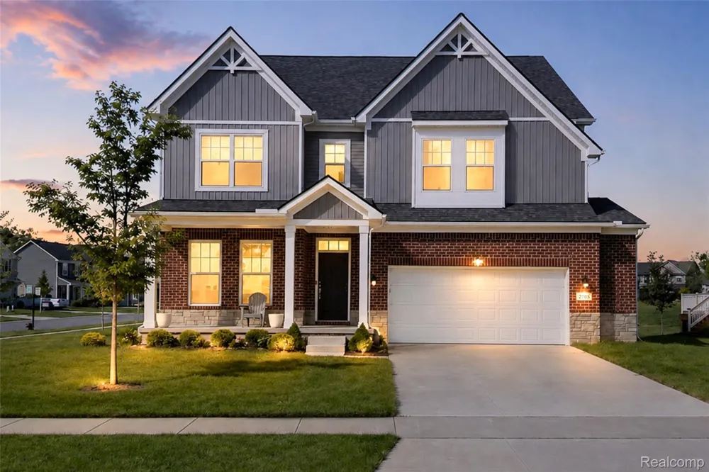2716 Maize Loop Saline Township, MI 48176