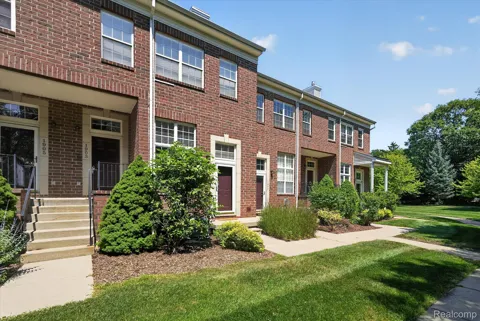 1901 Lindsay Lane #71
