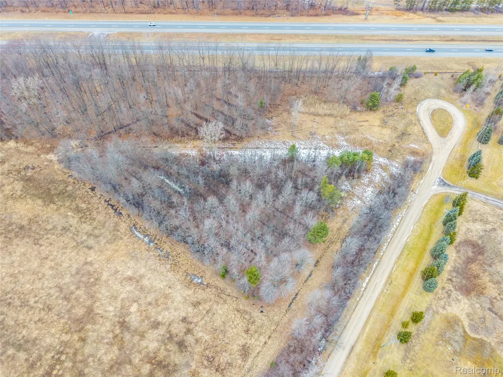 57998 Frost Road Lenox Township, MI 48048
