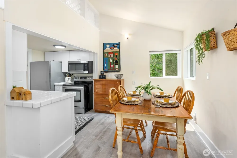 5905 Fish Road Freeland, WA 98249