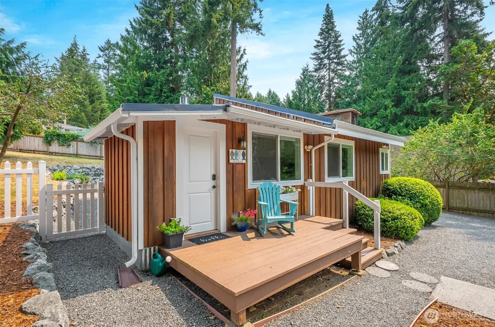 5905 Fish Road Freeland, WA 98249