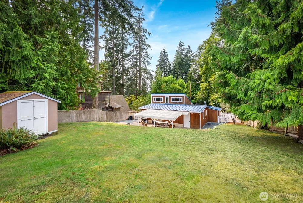 5905 Fish Road Freeland, WA 98249