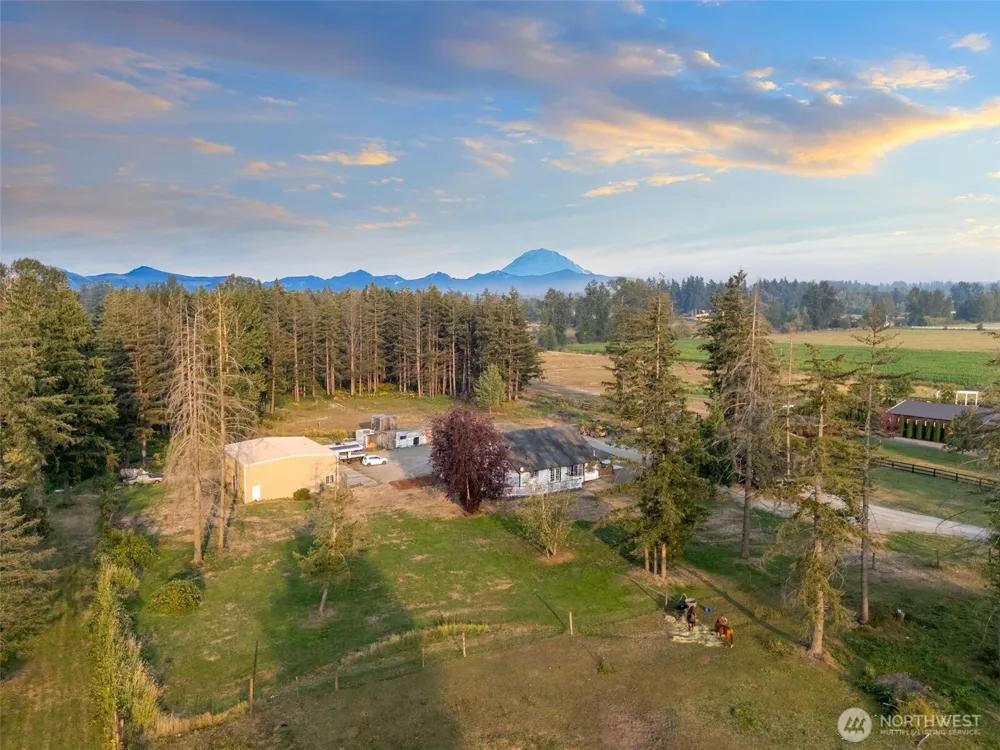 41926 212th Avenue SE Enumclaw, WA 98022