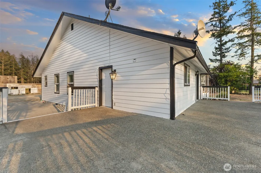 41926 212th Avenue SE Enumclaw, WA 98022