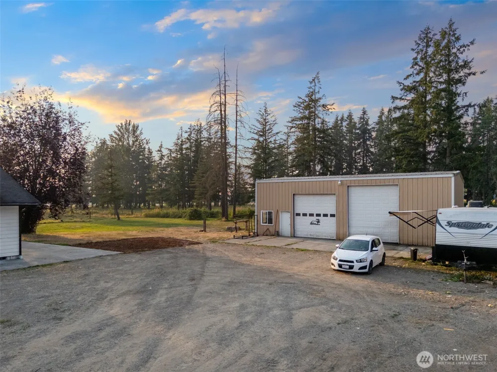 41926 212th Avenue SE Enumclaw, WA 98022