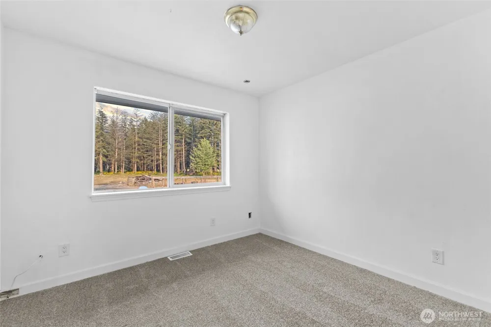 41926 212th Avenue SE Enumclaw, WA 98022
