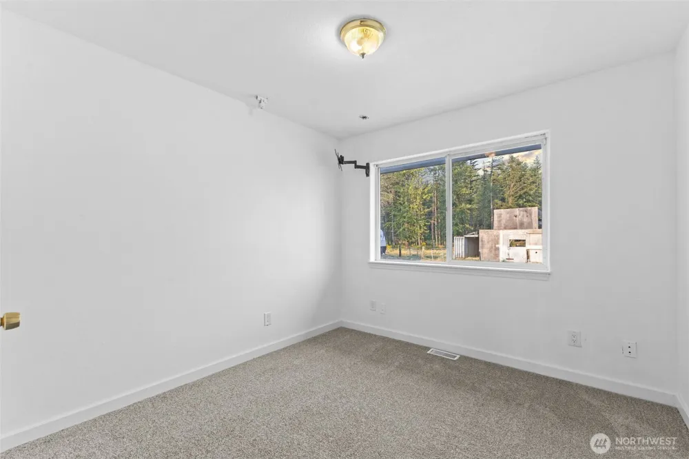 41926 212th Avenue SE Enumclaw, WA 98022
