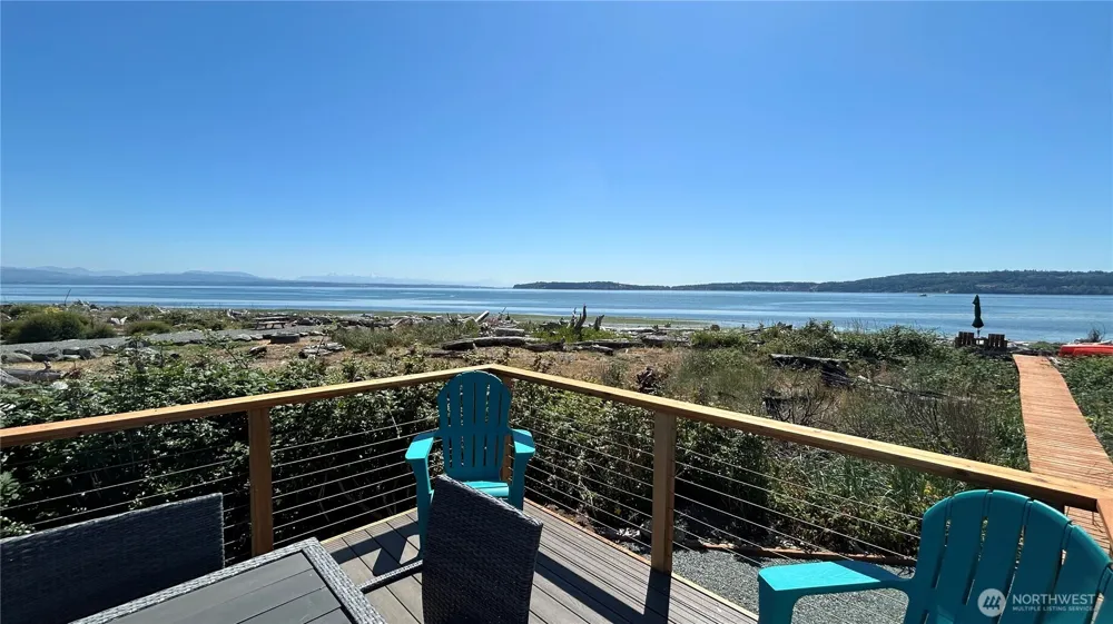 1818 Lola Beach Lane Oak Harbor, WA 98277