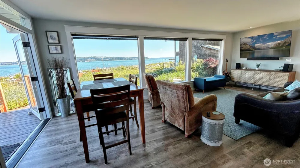 1818 Lola Beach Lane Oak Harbor, WA 98277