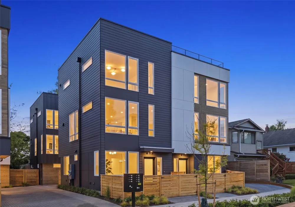 813 NW 63rd Street Seattle, WA 98107