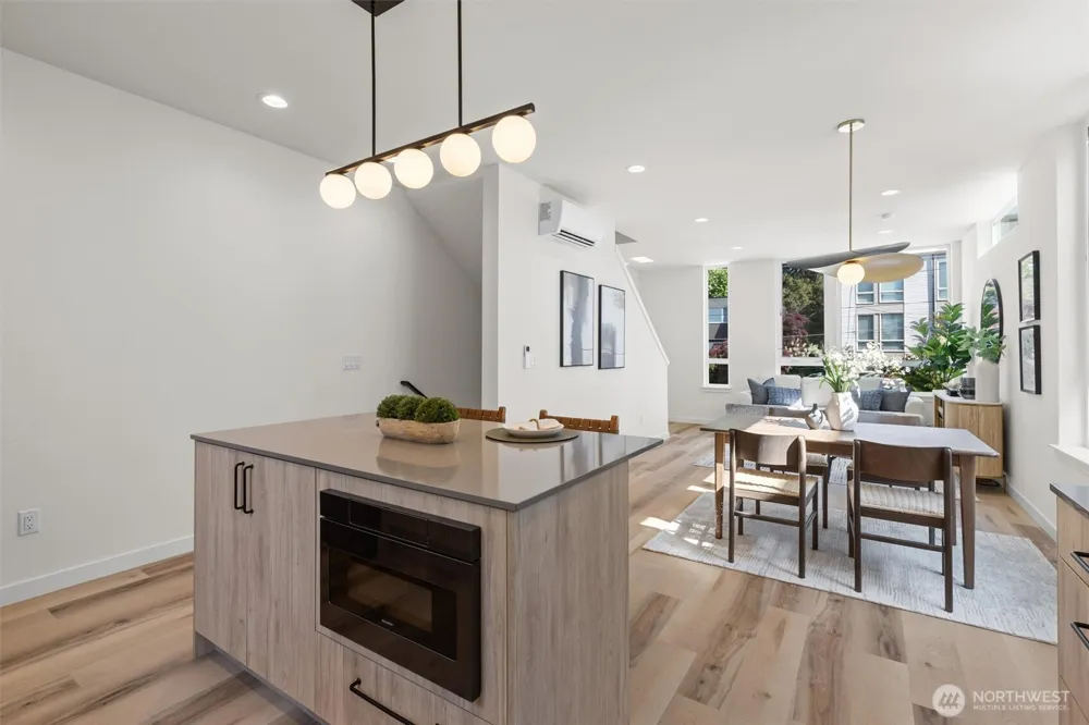 813 NW 63rd Street Seattle, WA 98107