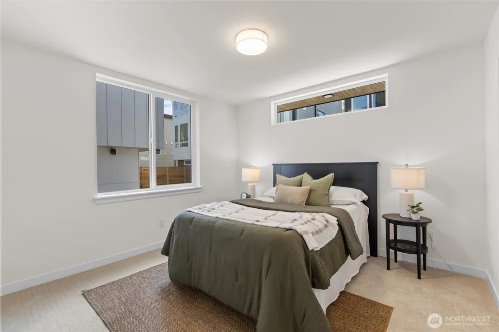813 NW 63rd Street Seattle, WA 98107