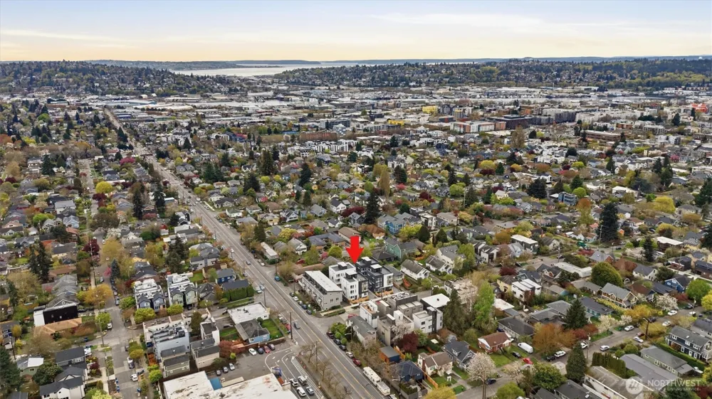 813 NW 63rd Street Seattle, WA 98107
