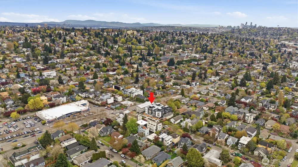 813 NW 63rd Street Seattle, WA 98107