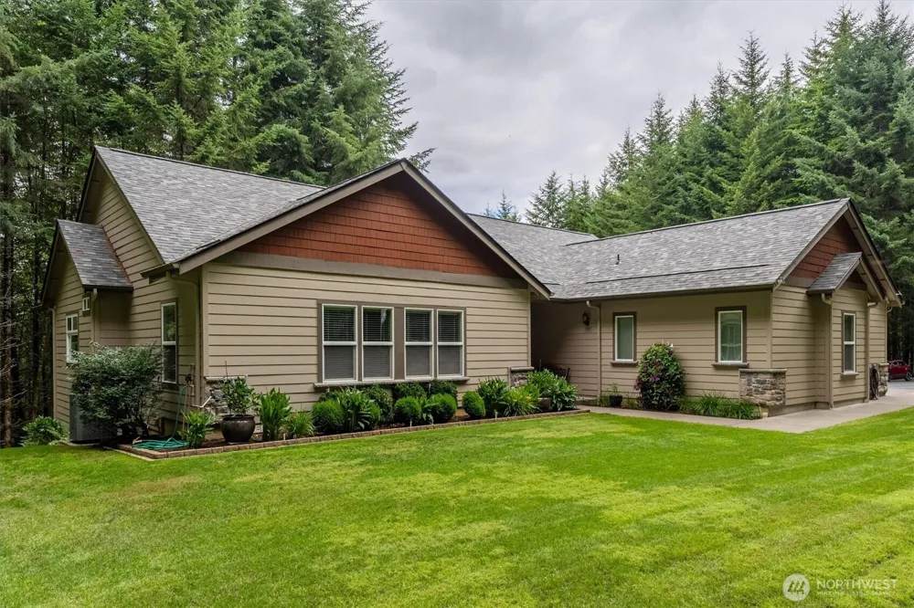 347 Ferncrest Road Longview, WA 98632