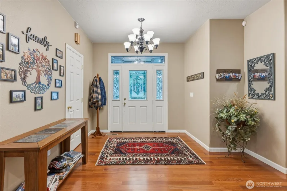 347 Ferncrest Road Longview, WA 98632