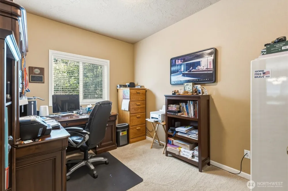 347 Ferncrest Road Longview, WA 98632