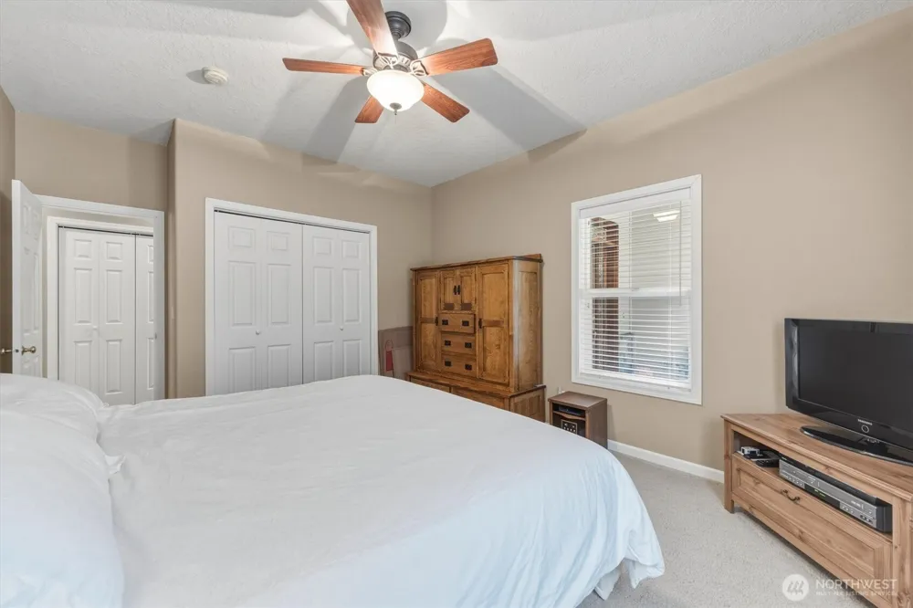 347 Ferncrest Road Longview, WA 98632