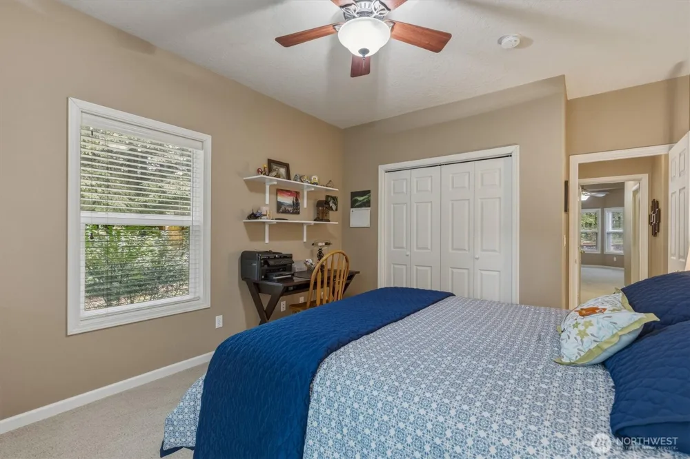 347 Ferncrest Road Longview, WA 98632