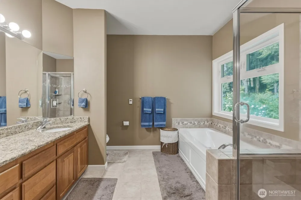 347 Ferncrest Road Longview, WA 98632