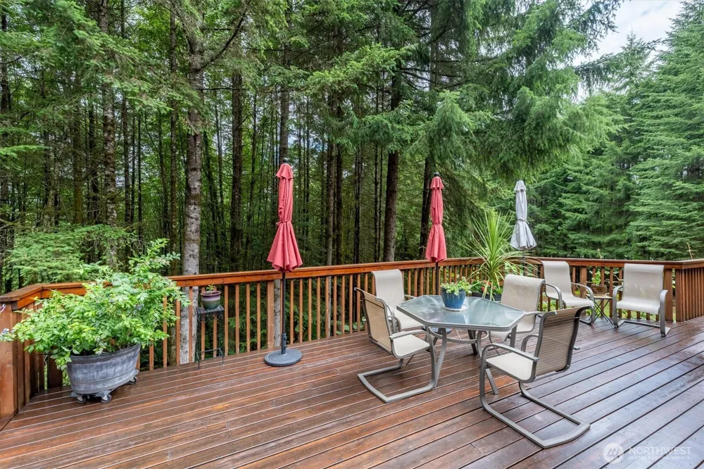 347 Ferncrest Road Longview, WA 98632