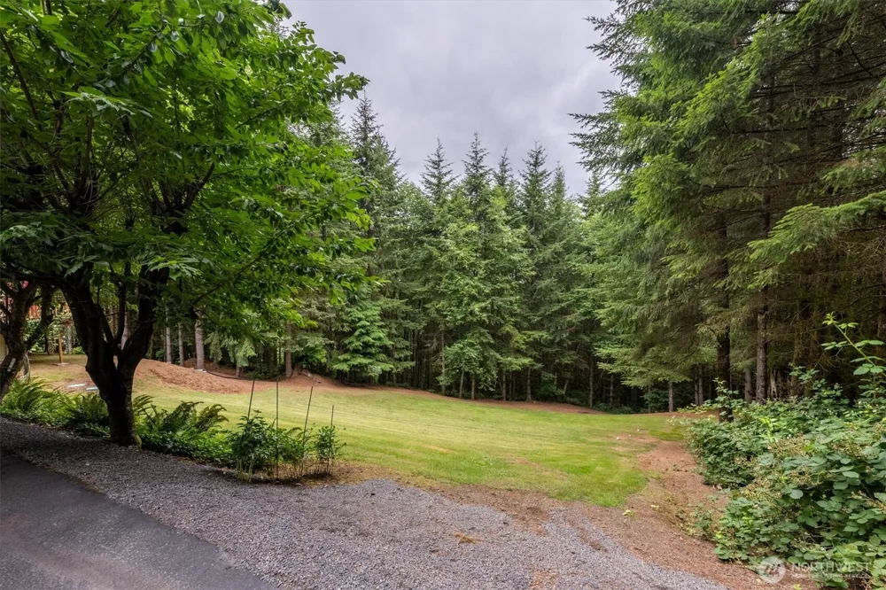 347 Ferncrest Road Longview, WA 98632