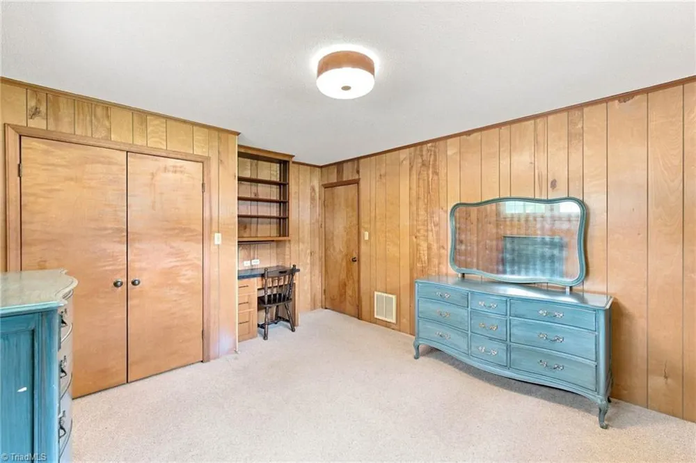 325 Spring Street Yadkinville, NC 27055