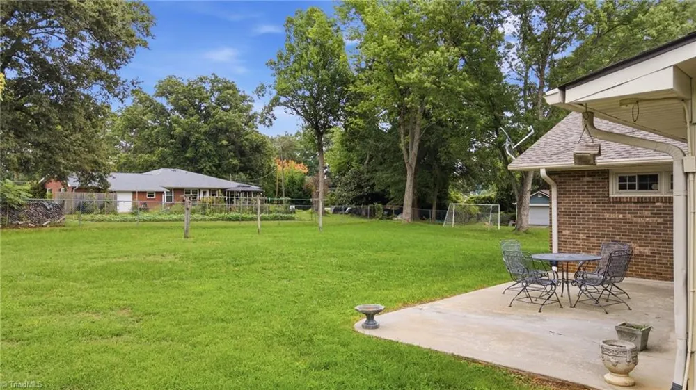 325 Spring Street Yadkinville, NC 27055