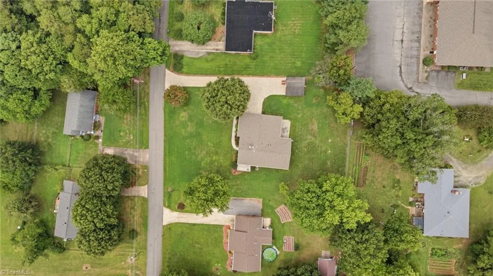 325 Spring Street Yadkinville, NC 27055