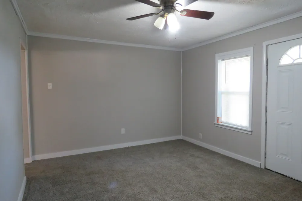 14 Oak St Sparta, TN 38583